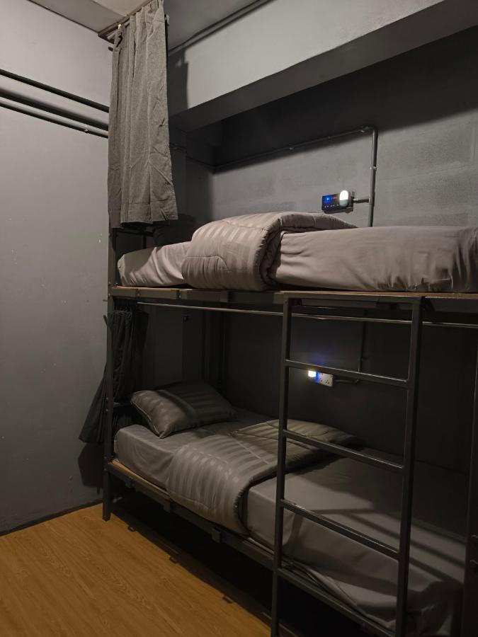 Youyen Hostel Bangkok Zewnętrze zdjęcie